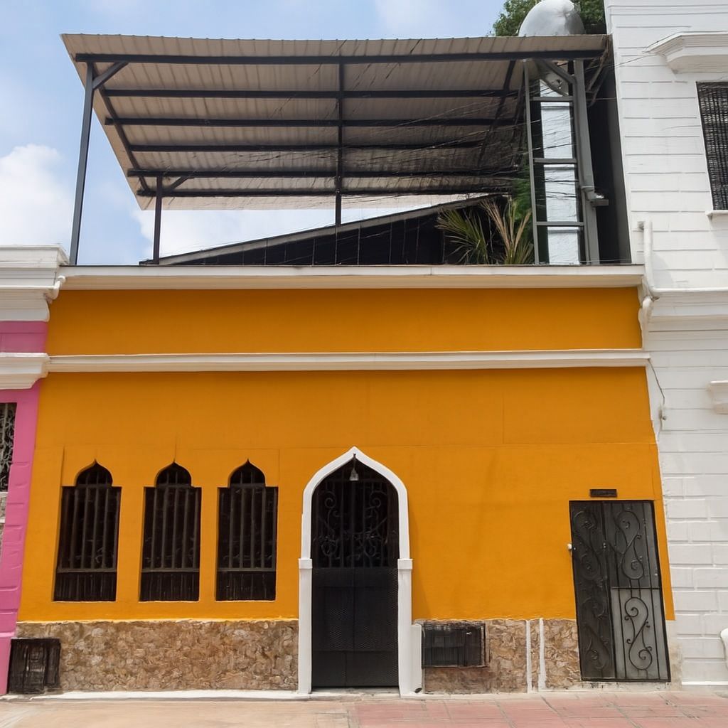 Casa en arriendo Valle Del Cauca Cali Granada 300 m2 Habitaciones 3 Baños 5 Garajes 4 Precio $18000000