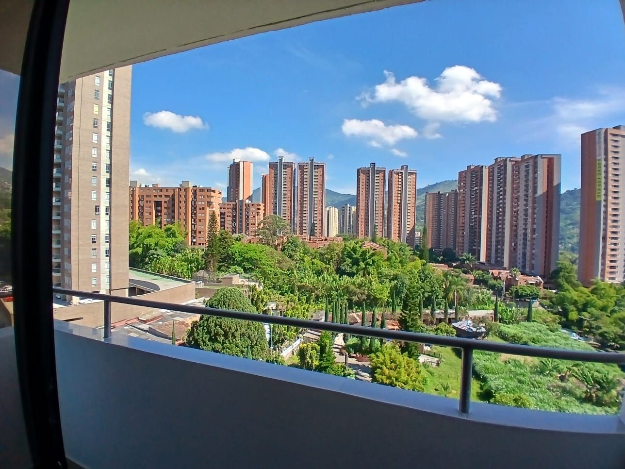 Apartamento en arriendo Antioquia Itagüí Santa Catalina 60 m2 Habitaciones 3 Baños 2 Garajes 1 Precio $2200000