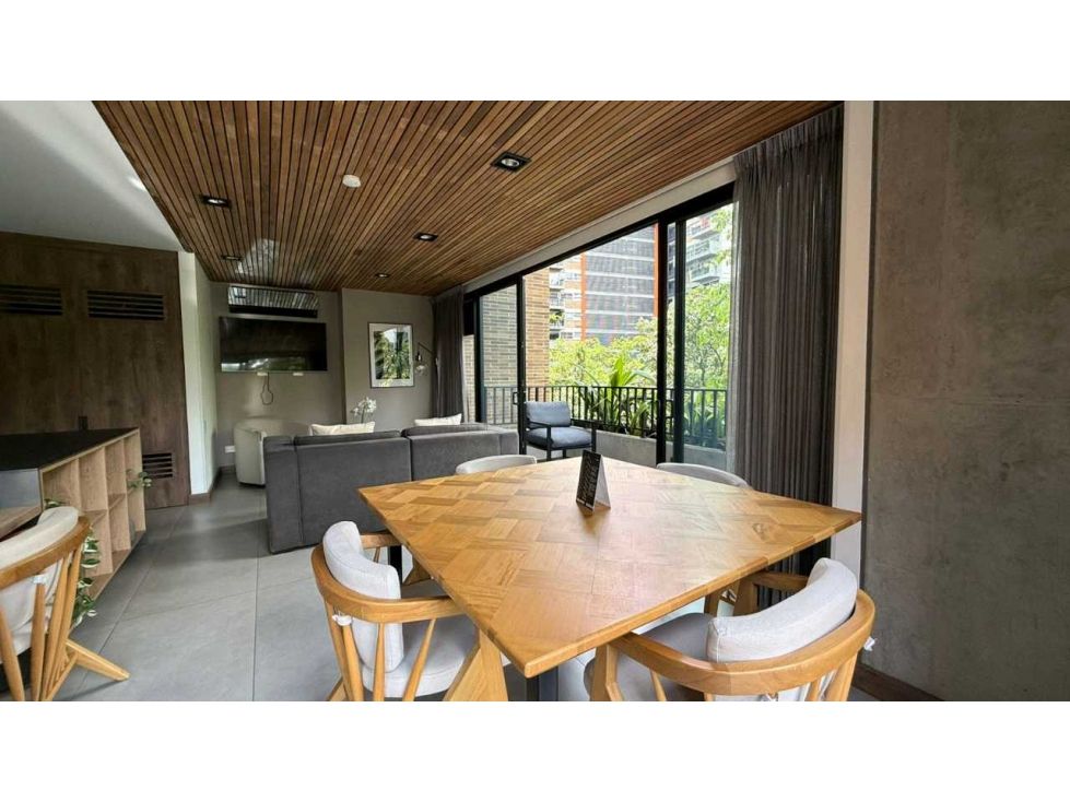 Apartamento en venta Antioquia Medellín Loma El Atravesado 145 m2 Habitaciones 3 Baños 4 Garajes 2 Precio $3016000000