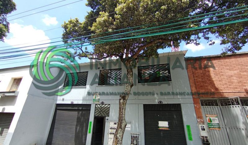 Local en arriendo Santander Bucaramanga San Francisco 37 m2 Habitaciones 0 Baños 1 Garajes 0 Precio $1900000