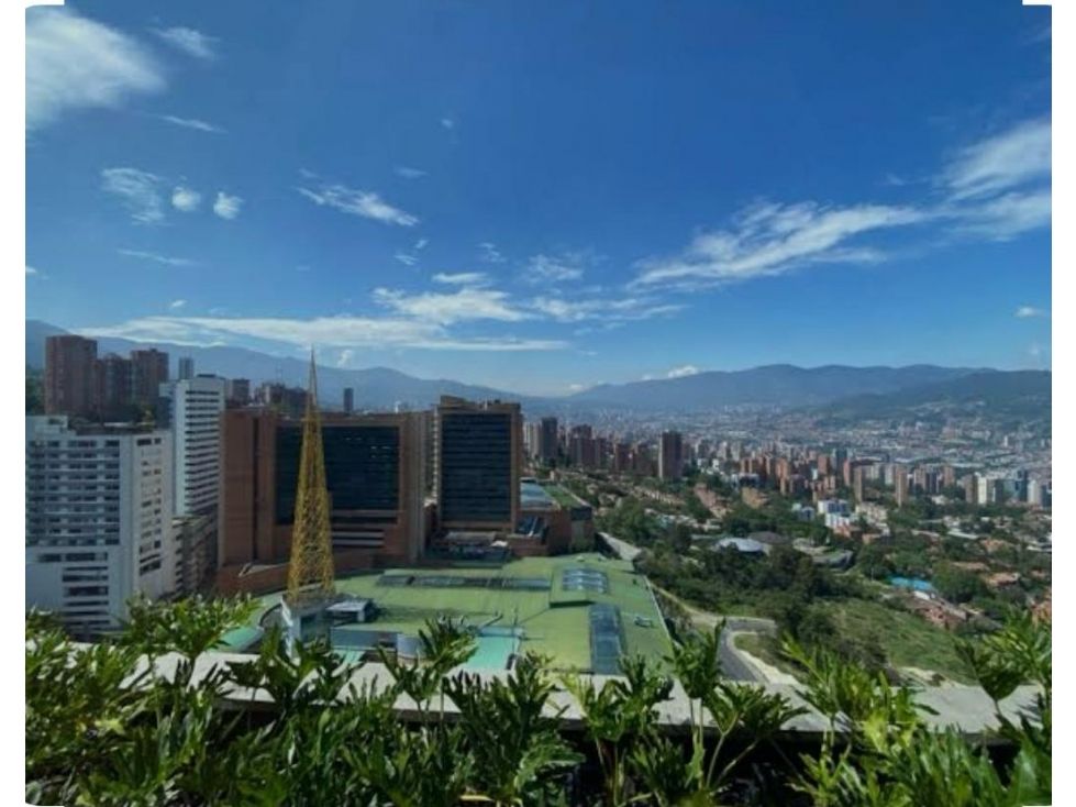 Lote en venta Antioquia Medellín El Tesoro 2068 m2 Habitaciones 0 Baños 0 Garajes 0 Precio $3500000000