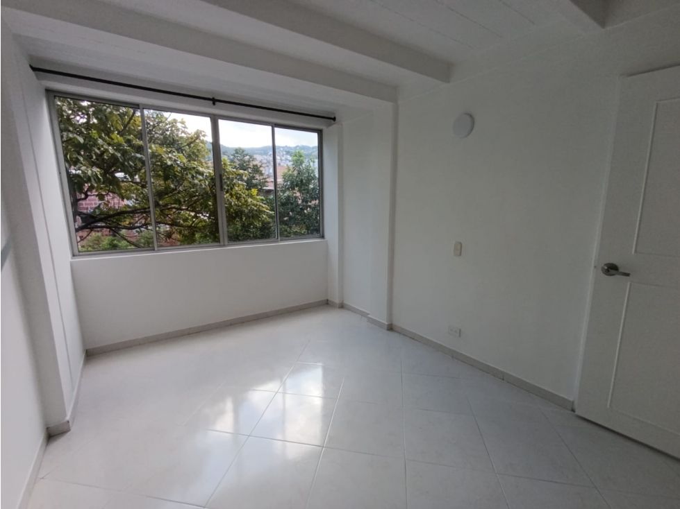 Apartamento en venta Antioquia Medellín La Mota 50 m2 Habitaciones 2 Baños 1 Garajes 1 Precio $395000000