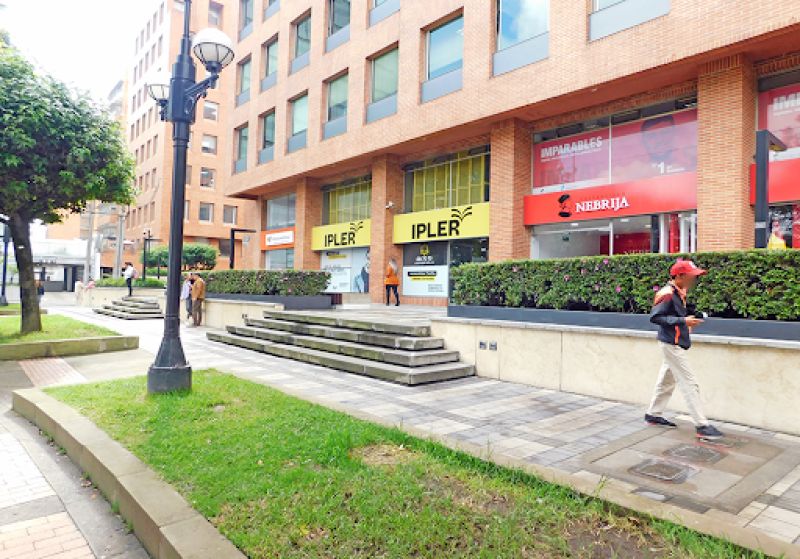 Local en arriendo Cundinamarca Bogotá Chico Norte Et Iii 389 m2 Habitaciones 0 Baños 4 Garajes 4 Precio $26080000