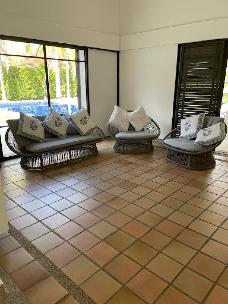 Casa en venta Cundinamarca Girardot Miraflores 154 m2 Habitaciones 4 Baños 5 Garajes 4 Precio $1400000000