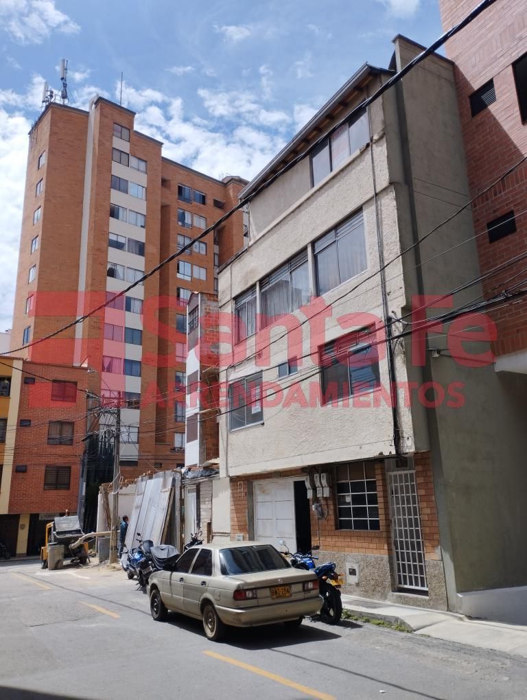 Apartamento en arriendo Antioquia Medellín La America 64 m2 Habitaciones 4 Baños 2 Garajes 0 Precio $1800000