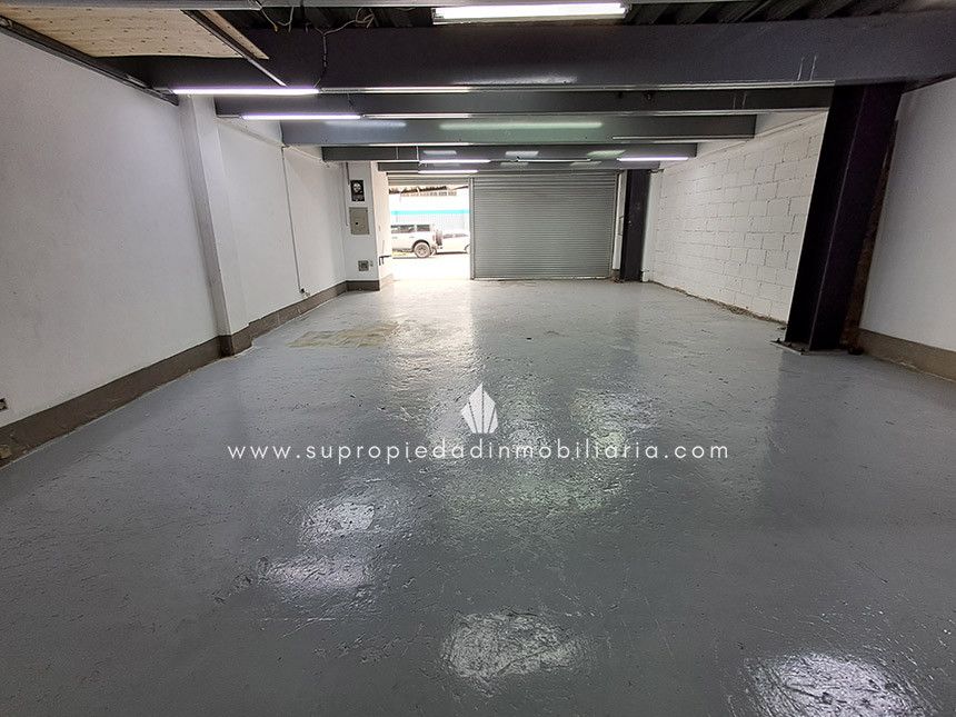 Bodega en arriendo Antioquia Medellín Tenche 156 m2 Habitaciones 0 Baños 3 Garajes 0 Precio $10500000