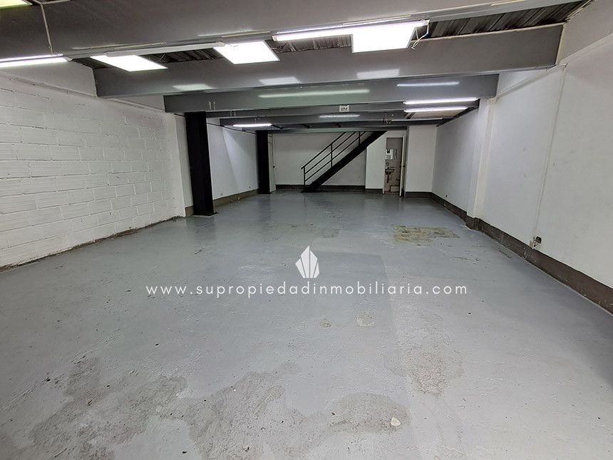 Bodega en arriendo Antioquia Medellín Tenche 290 m2 Habitaciones 0 Baños 3 Garajes 0 Precio $10500000