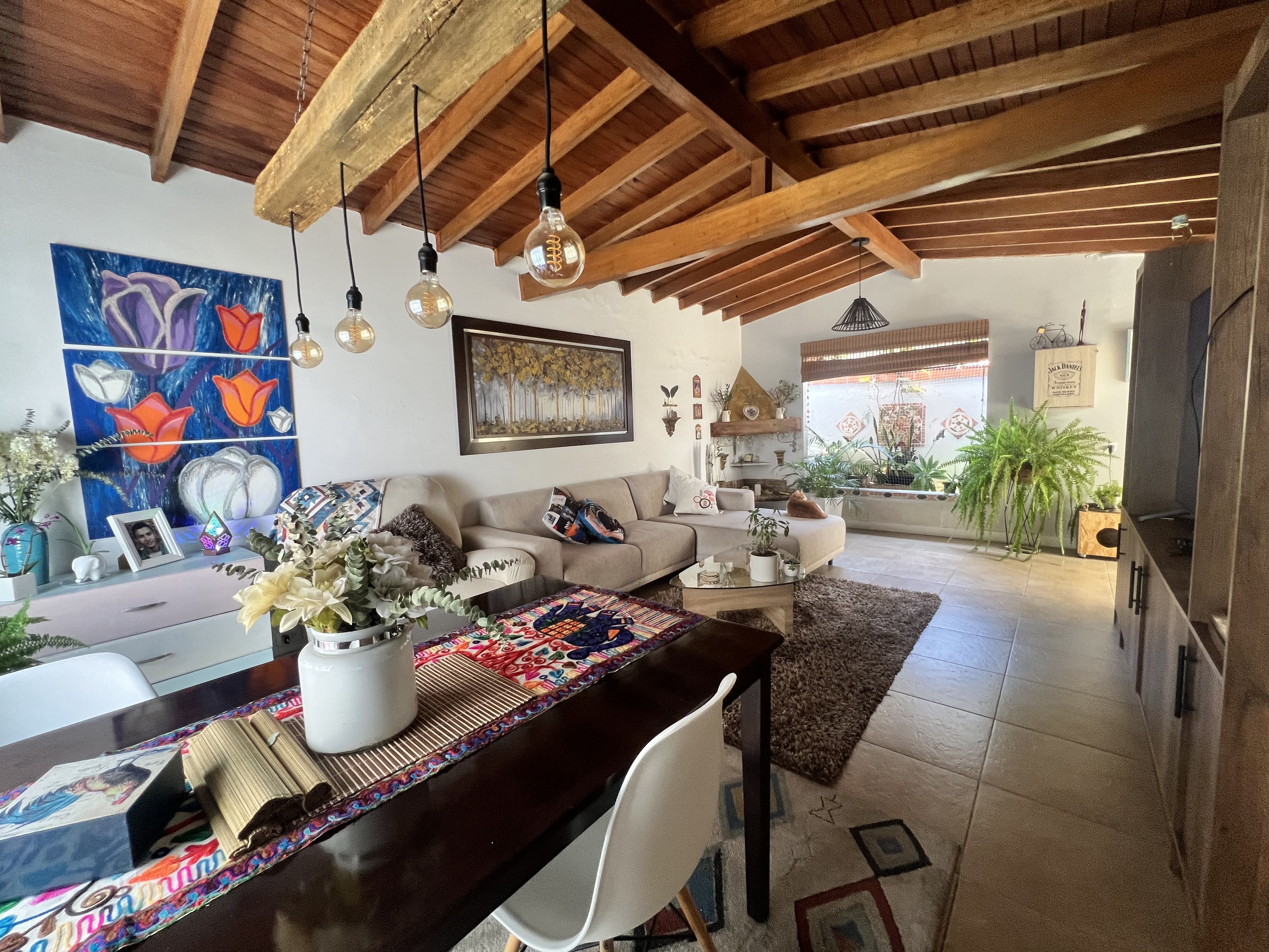 Casa en venta Antioquia Medellín Estadio 150 m2 Habitaciones 3 Baños 3 Garajes 1 Precio $830000000