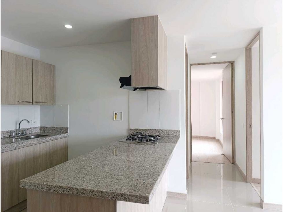 Apartamento en arriendo Antioquia El Retiro El Retiro 68 m2 Habitaciones 2 Baños 2 Garajes 1 Precio $2600000