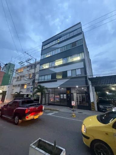 Oficina en arriendo o venta Santander Bucaramanga Centro 197 m2 Habitaciones 0 Baños 2 Garajes 1 Precio venta $370000000 Precio arriendo $4000000
