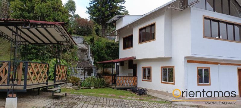 Finca en arriendo Antioquia Guarne San Antonio I 650 m2 Habitaciones 3 Baños 3 Garajes 1 Precio $3200000