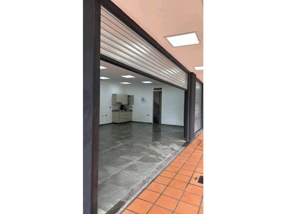 Local en arriendo Antioquia Medellín Loreto 65 m2 Habitaciones 0 Baños 1 Garajes 0 Precio $2800000