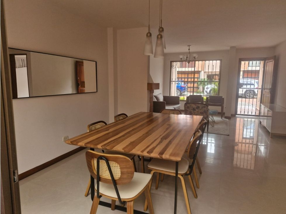 Casa en venta Antioquia Rionegro Gualanday 140 m2 Habitaciones 3 Baños 3 Garajes 1 Precio $900000000