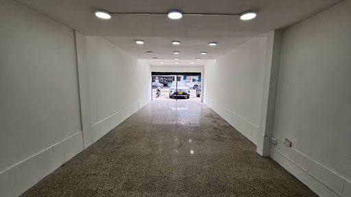 Local en arriendo Antioquia Medellín Colon 120 m2 Habitaciones 0 Baños 2 Garajes 2 Precio $6200000