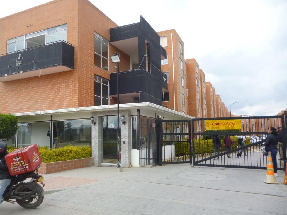 Apartamento en venta Cundinamarca Soacha Cr El Triunfo Et I 53 m2 Habitaciones 3 Baños 1 Garajes 0 Precio $122000000