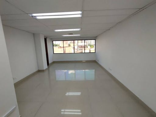 Oficina en arriendo Antioquia Medellín Villanueva 76 m2 Habitaciones 0 Baños 2 Garajes 1 Precio $2900000