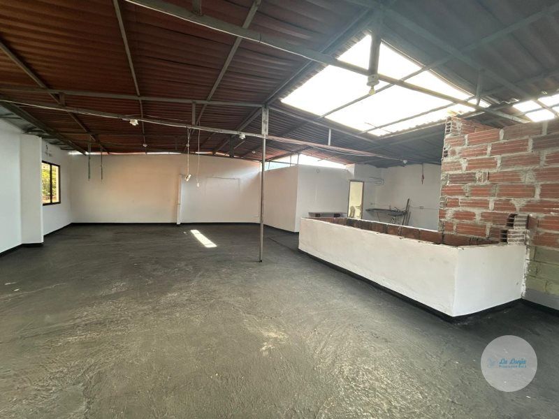 Bodega en arriendo Antioquia Bello Centro 120 m2 Habitaciones 0 Baños 1 Garajes 0 Precio $2250000