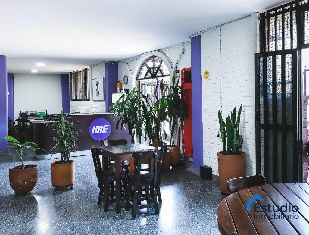 Edificio en venta Antioquia Medellín Villanueva 3300 m2 Habitaciones 0 Baños 5 Garajes 0 Precio $6600000000