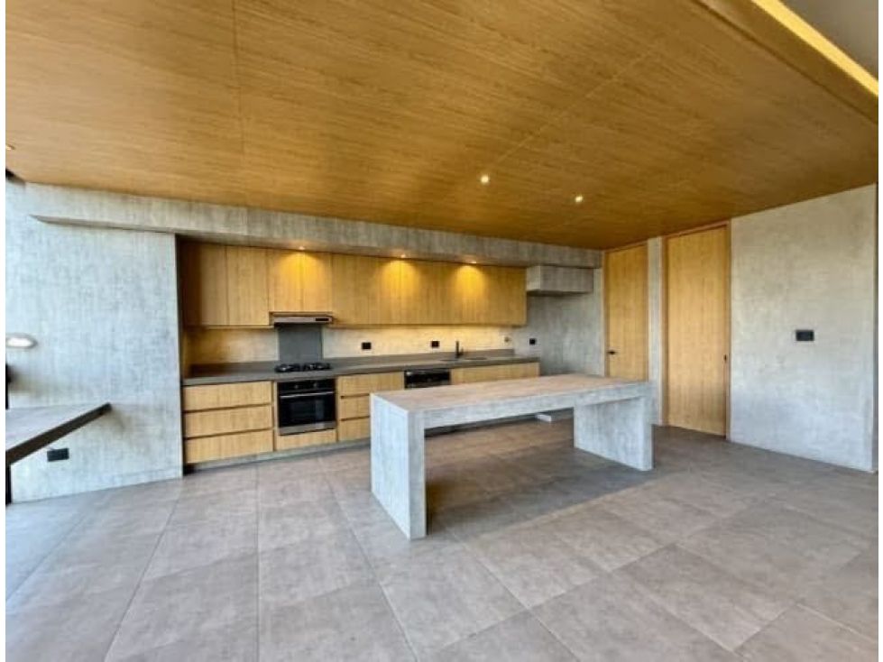 Apartamento en arriendo Antioquia Medellín Santa Fe 200 m2 Habitaciones 2 Baños 2 Garajes 3 Precio $12000000