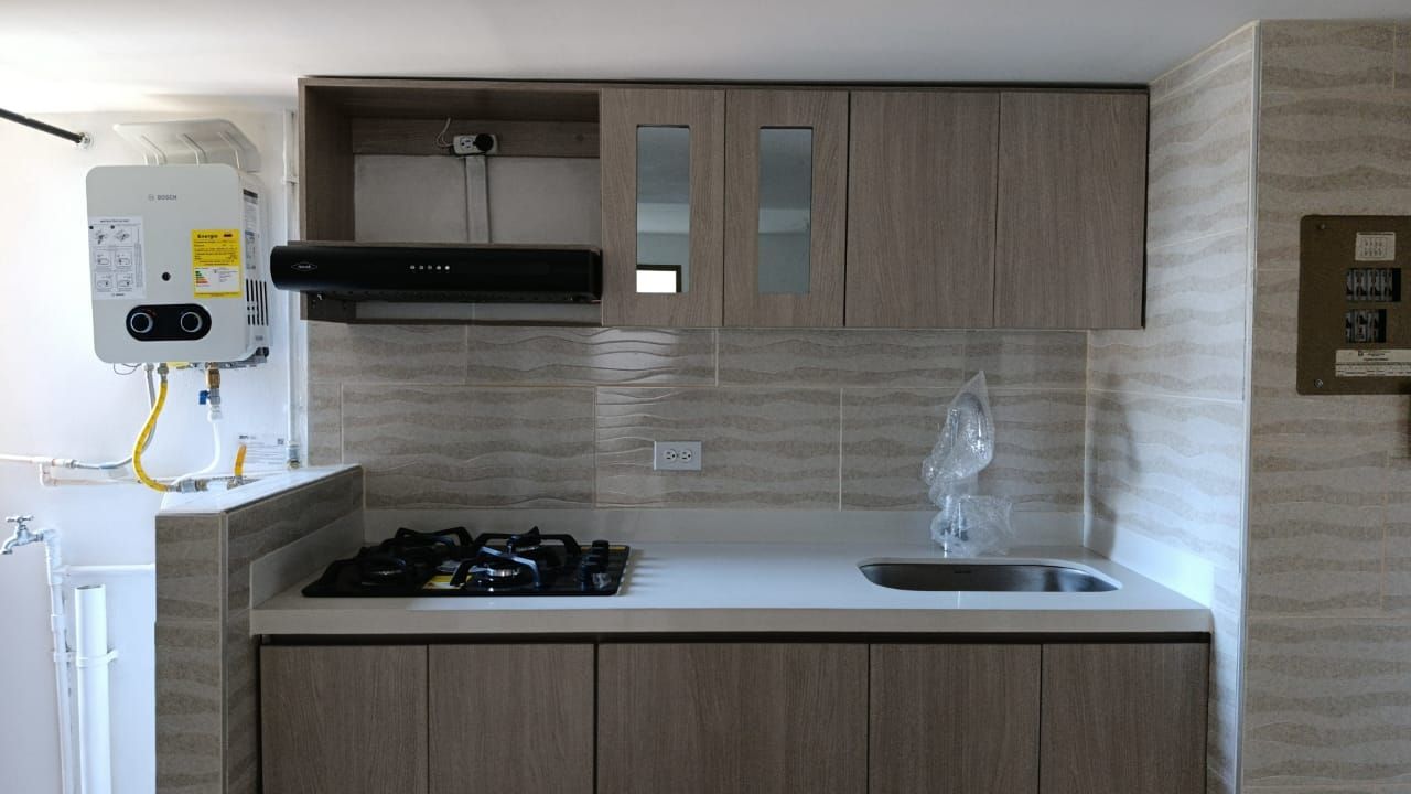 Apartamento en venta Antioquia Medellín Villanueva 45 m2 Habitaciones 3 Baños 1 Garajes 0 Precio $240000000