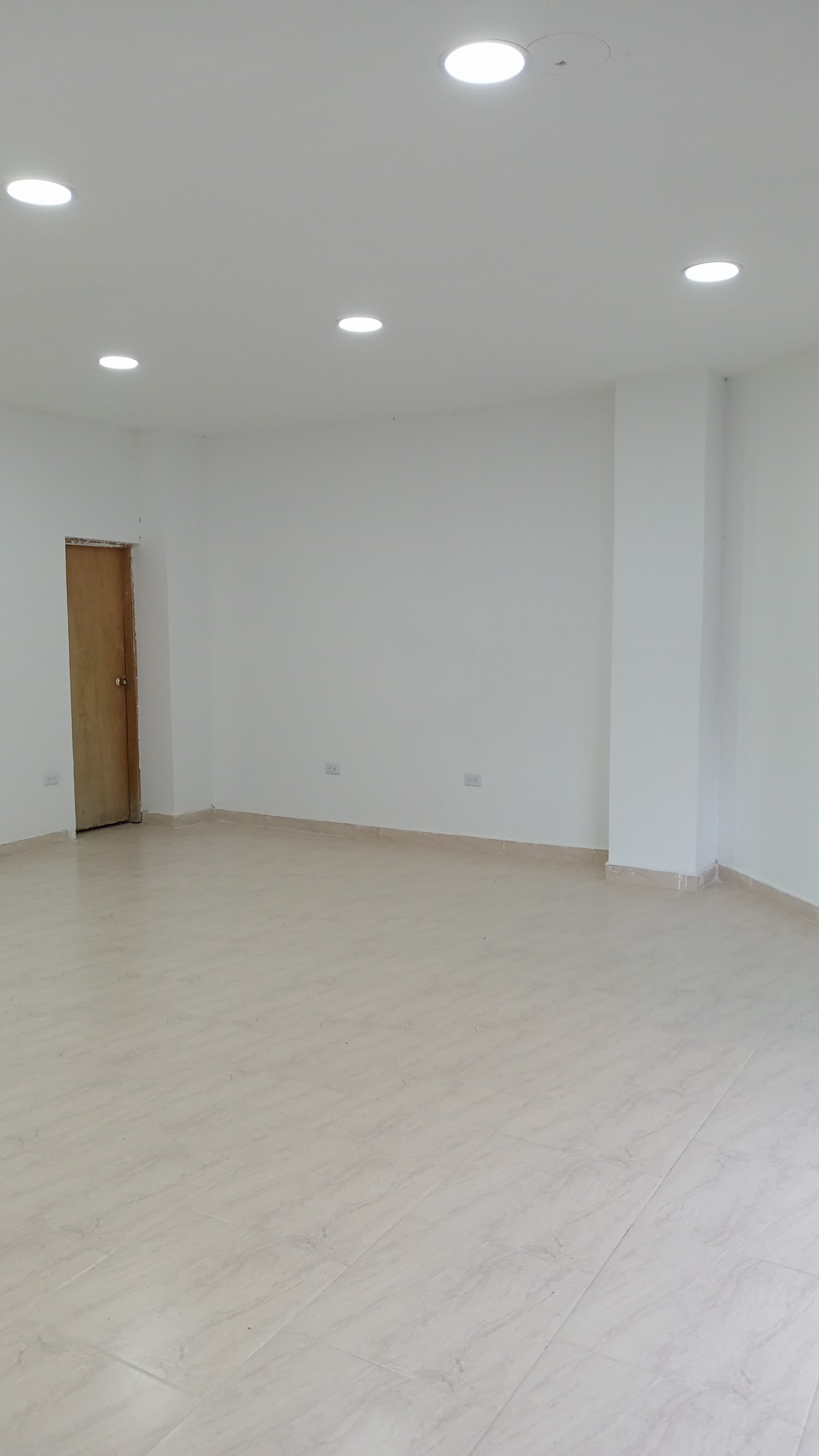 Local en arriendo Antioquia Medellín Prado 50 m2 Habitaciones 0 Baños 1 Garajes 0 Precio $2200000