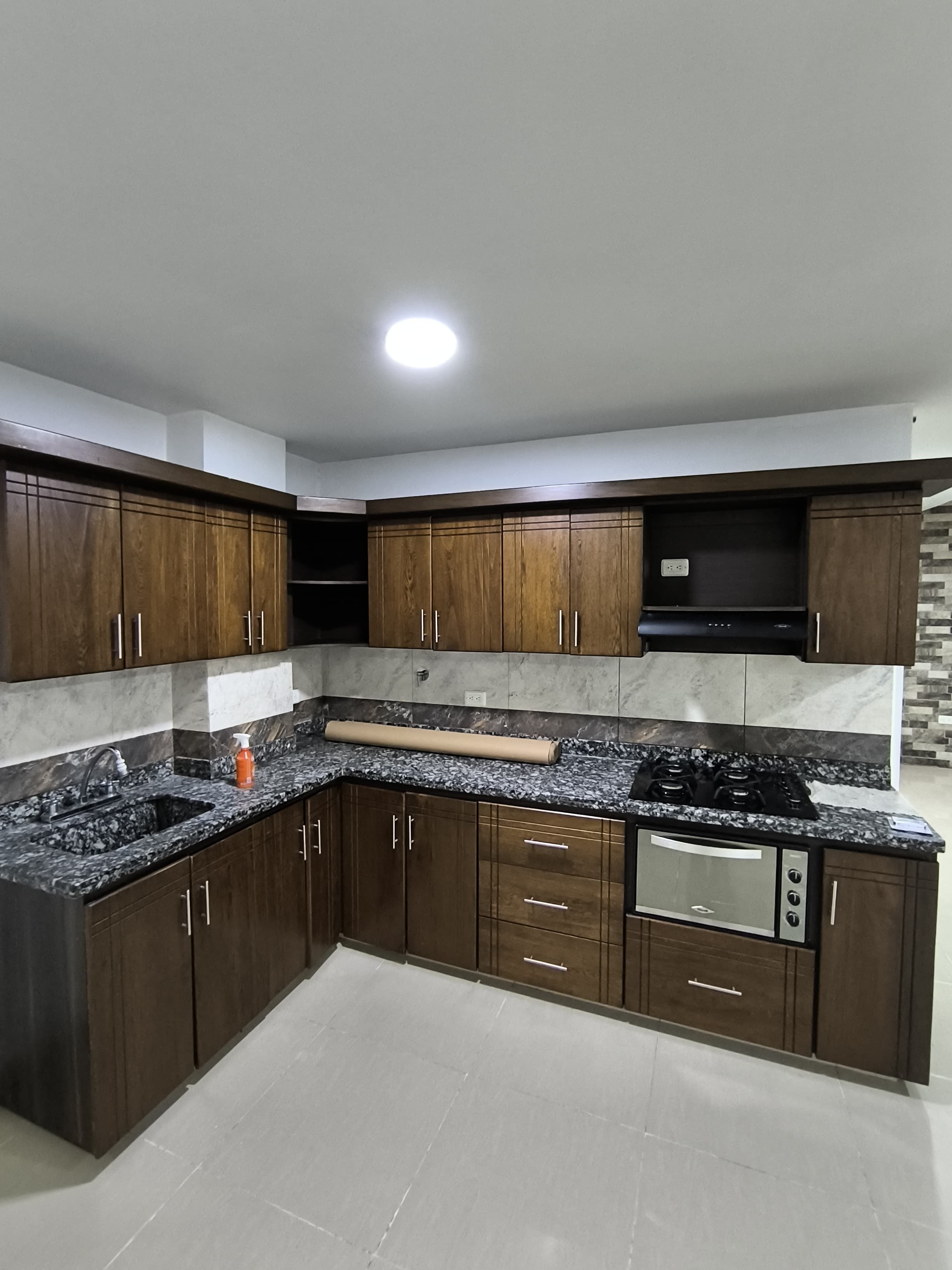 Apartamento en venta Antioquia Girardota Centro 119 m2 Habitaciones 3 Baños 2 Garajes 2 Precio $420000000