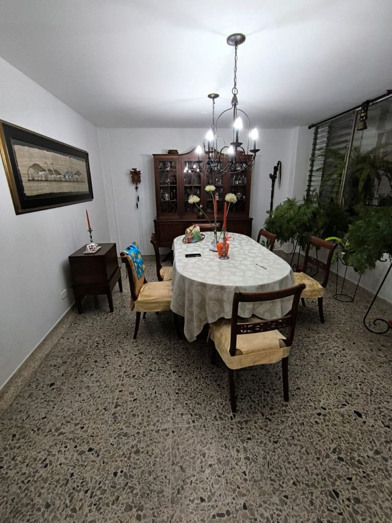 Apartamento en venta Valle Del Cauca Cali 3 De Julio 136 m2 Habitaciones 3 Baños 3 Garajes 0 Precio $360000000