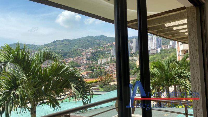 Apartamento en venta Antioquia Medellín Santa Rosa De Lima 76 m2 Habitaciones 3 Baños 2 Garajes 1 Precio $530000000