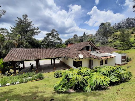 Casa en venta Antioquia El Retiro El Retiro 470 m2 Habitaciones 6 Baños 6 Garajes 10 Precio $3850000000