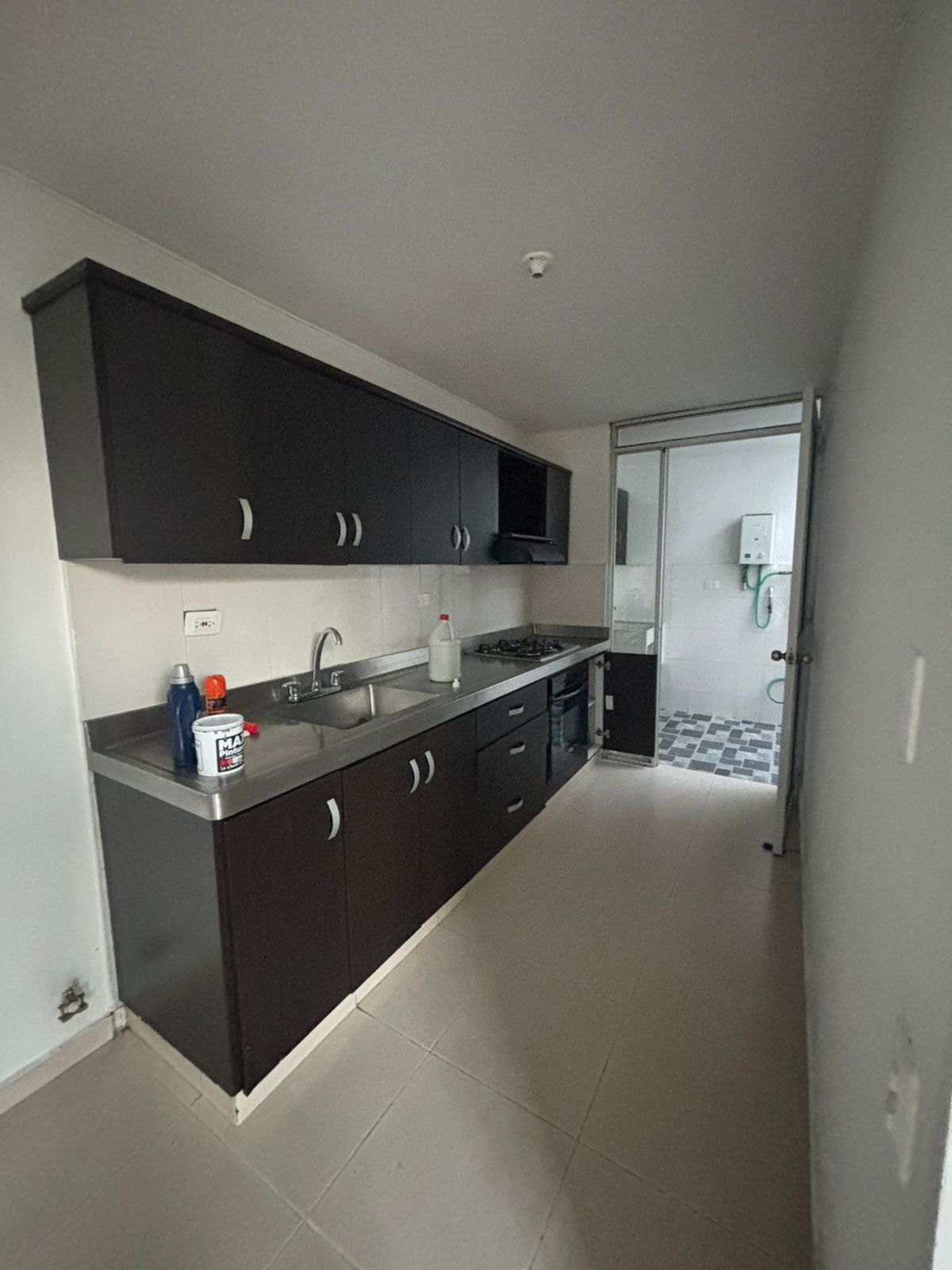 Apartamento en arriendo Risaralda Pereira Bulevar De Las Villas 160 m2 Habitaciones 4 Baños 4 Garajes 1 Precio $3750000