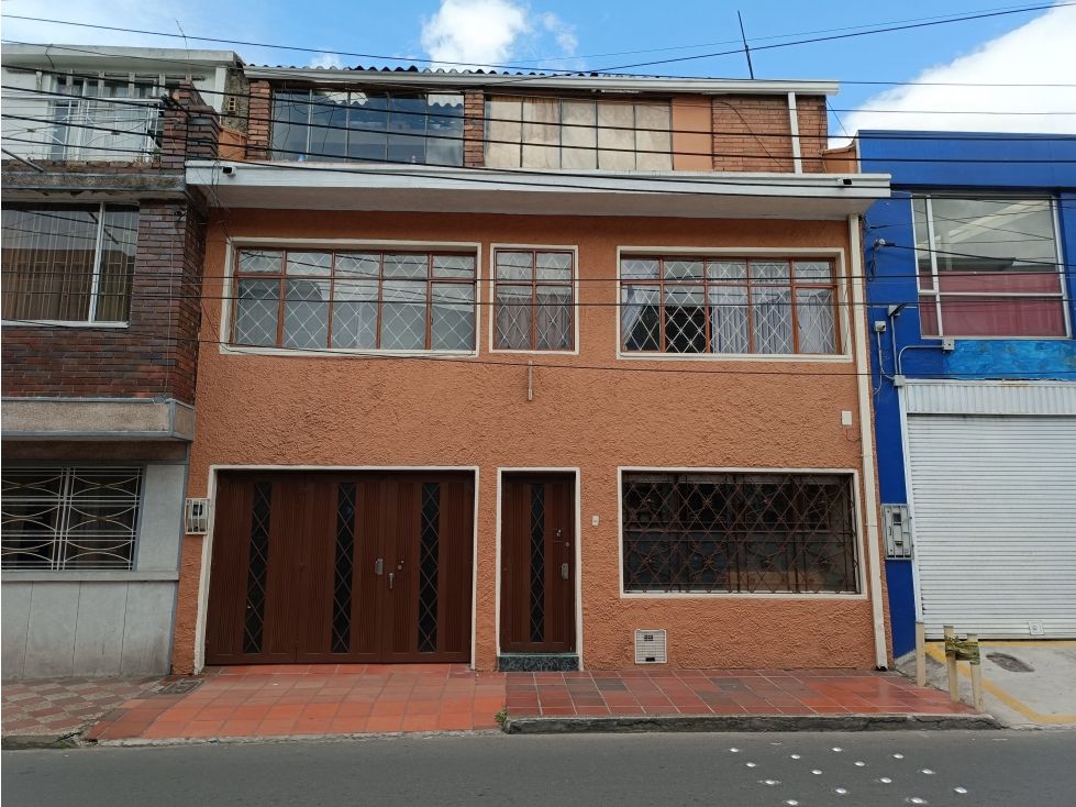 Casa en venta Cundinamarca Bogotá La Patria 259 m2 Habitaciones 7 Baños 4 Garajes 1 Precio $950000000