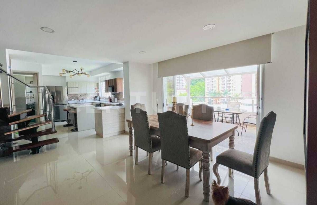 Apartamento en venta Antioquia Envigado Loma Del Barro 340 m2 Habitaciones 5 Baños 7 Garajes 2 Precio $1270000000