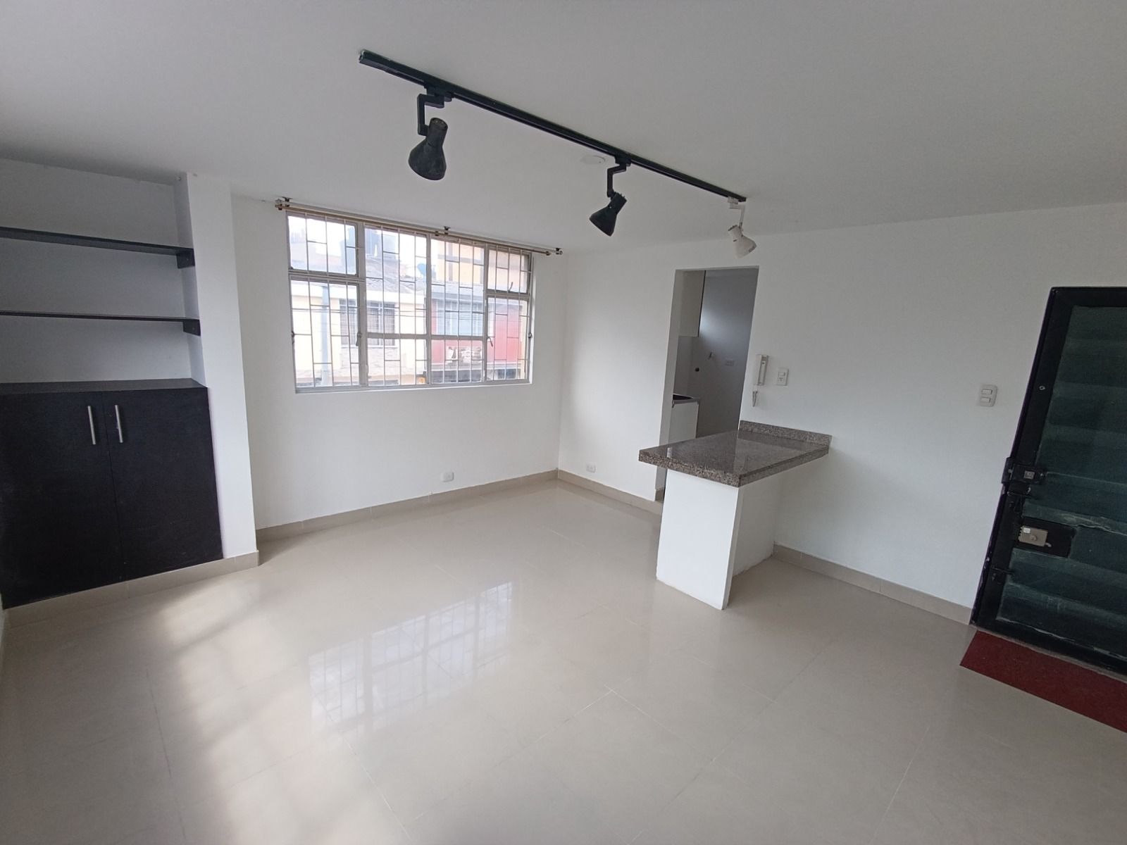 Apartamento en arriendo Cundinamarca Bogotá Colón 75 m2 Habitaciones 2 Baños 1 Garajes 0 Precio $1500000