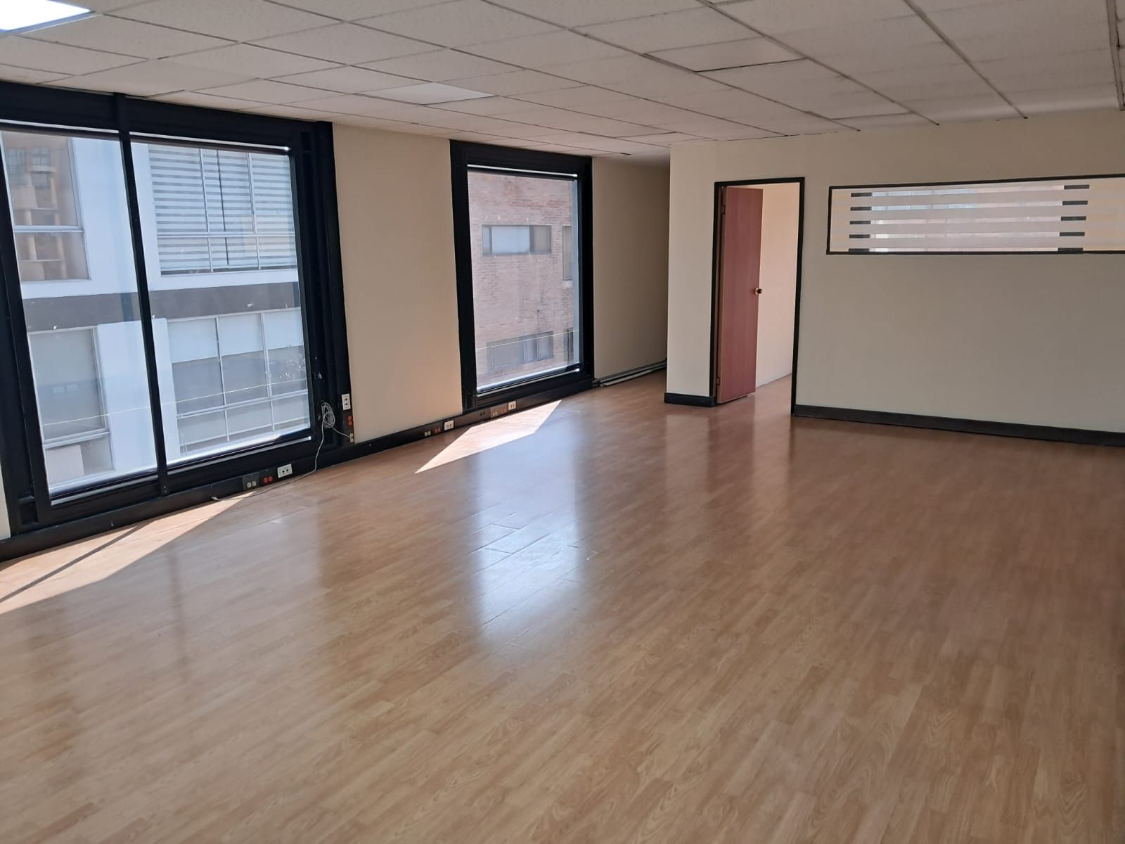 Oficina en arriendo Cundinamarca Bogotá San Patricio 69 m2 Habitaciones 0 Baños 0 Garajes 1 Precio $6500000