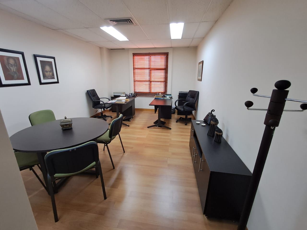 Oficina en arriendo Antioquia Medellín El Poblado 36 m2 Habitaciones 0 Baños 1 Garajes 1 Precio $3200000