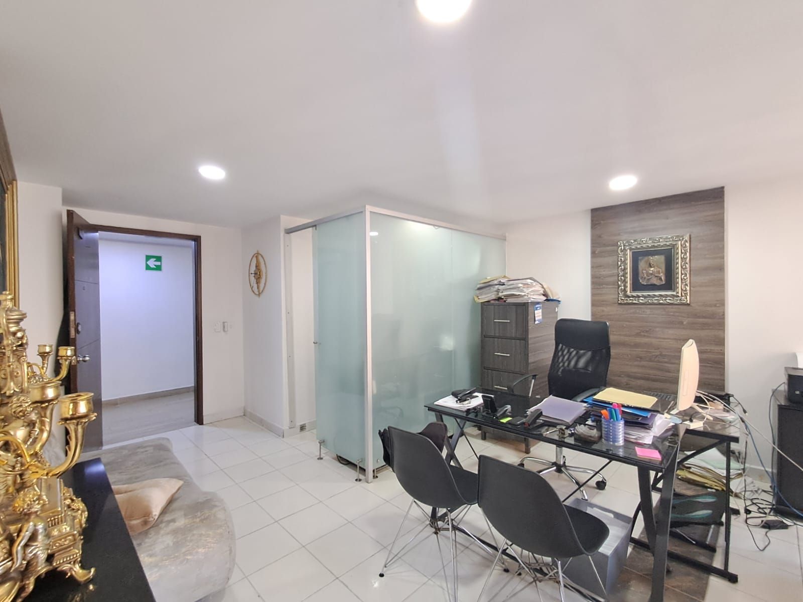 Oficina en arriendo Antioquia Medellín La Candelaria 46 m2 Habitaciones 0 Baños 1 Garajes 0 Precio $250000000