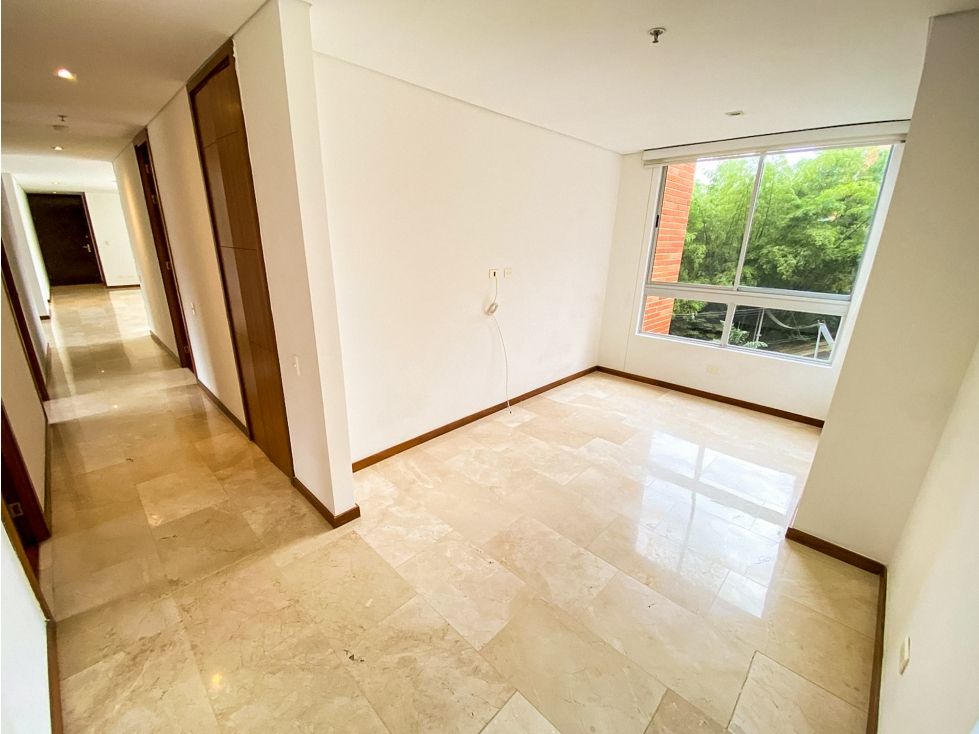 Apartamento en arriendo Antioquia Medellín El Tesoro 190 m2 Habitaciones 3 Baños 4 Garajes 2 Precio $11000000