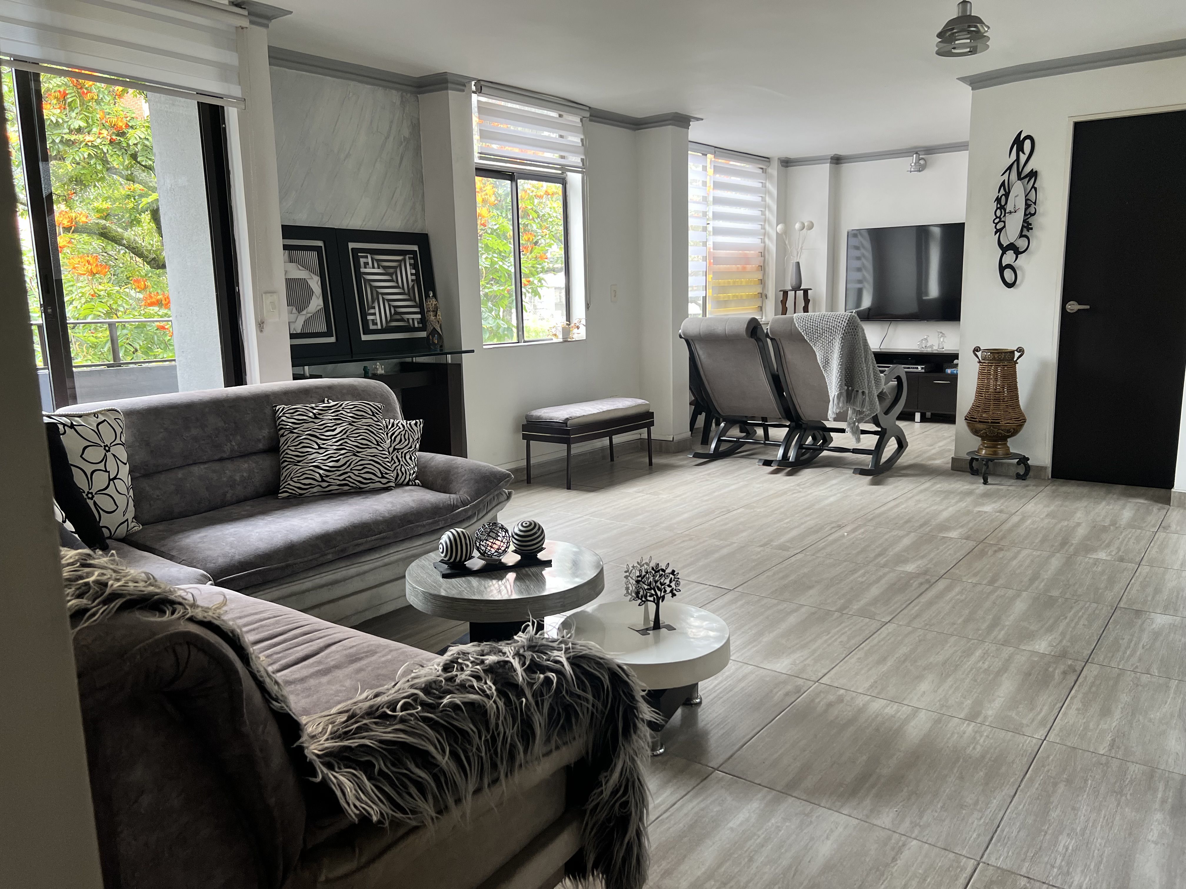 Apartamento en venta Antioquia Medellín Calasanz 145 m2 Habitaciones 4 Baños 5 Garajes 1 Precio $630000000