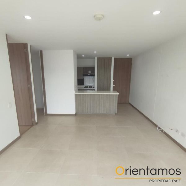 Apartaestudio en arriendo Antioquia Envigado Asd 62 m2 Habitaciones 1 Baños 2 Garajes 1 Precio $3600000