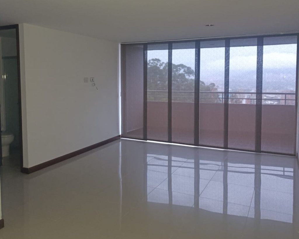Apartamento en arriendo Antioquia Medellín Asomadera No2 87 m2 Habitaciones 3 Baños 2 Garajes 1 Precio $4100000