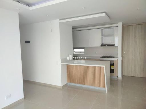 Apartamento en arriendo Bolívar Cartagena Manga 77 m2 Habitaciones 3 Baños 2 Garajes 1 Precio $4400000