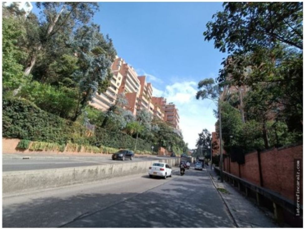 Apartamento en arriendo Cundinamarca Bogotá Los Rosales 132 m2 Habitaciones 2 Baños 2 Garajes 2 Precio $7500000