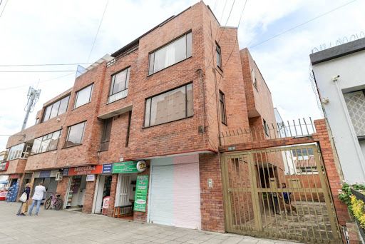 Apartamento en arriendo Cundinamarca Bogotá Cedritos 100 m2 Habitaciones 3 Baños 3 Garajes 1 Precio $2400000