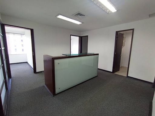 Oficina en arriendo Antioquia Medellín Alejandria 95 m2 Habitaciones 0 Baños 1 Garajes 2 Precio $9550000