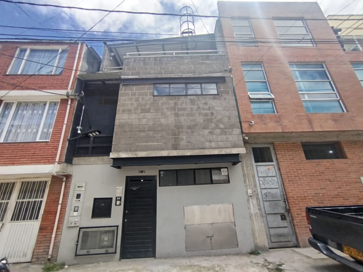 Bodega en arriendo Cundinamarca Bogotá Prado Veraniego Sur 100 m2 Habitaciones 0 Baños 2 Garajes 0 Precio $9000000