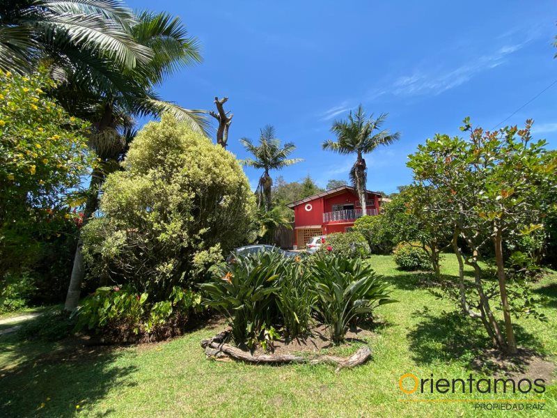 Finca en arriendo Antioquia Rionegro Centro 2500 m2 Habitaciones 3 Baños 3 Garajes 0 Precio $6000000