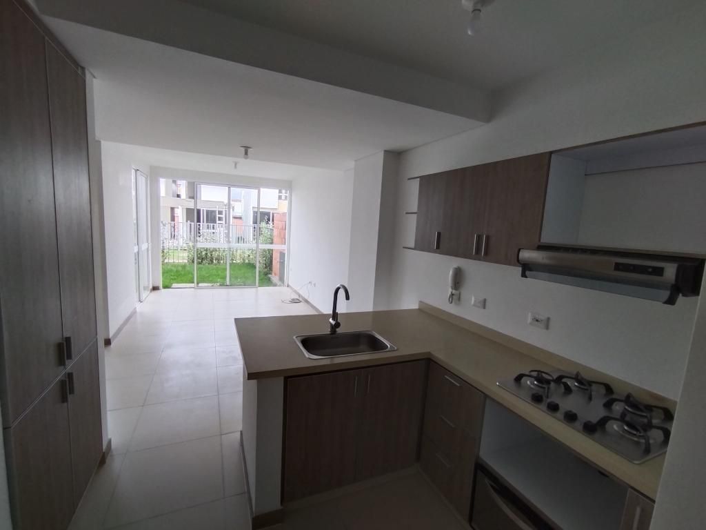 Casa en arriendo Valle Del Cauca Jamundí Juan De Ampudia 110 m2 Habitaciones 3 Baños 2 Garajes 2 Precio $2500000