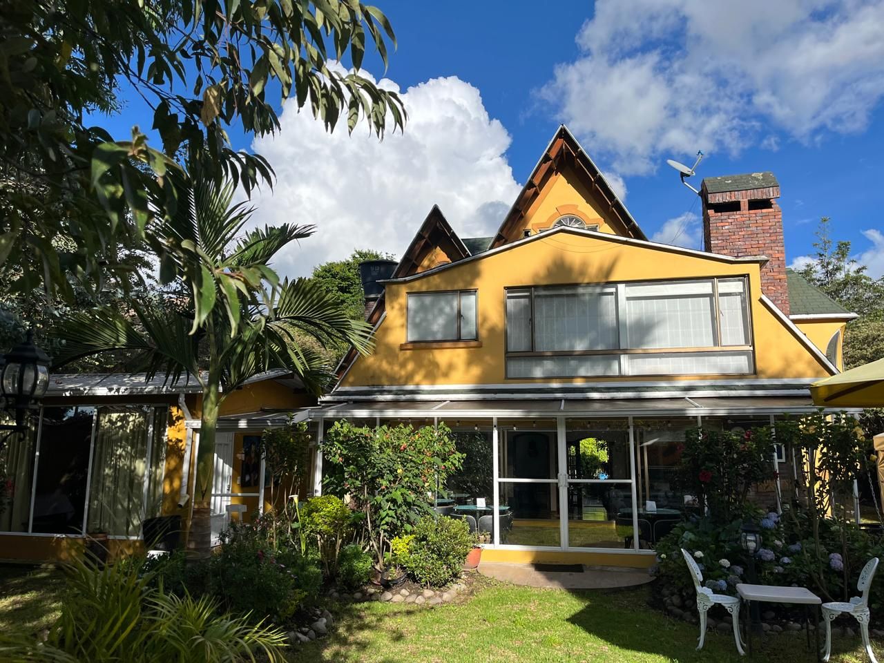 Casa Campestre en venta Cundinamarca Chía La Virginia 1200 m2 Habitaciones 6 Baños 6 Garajes 6 Precio $2600000000