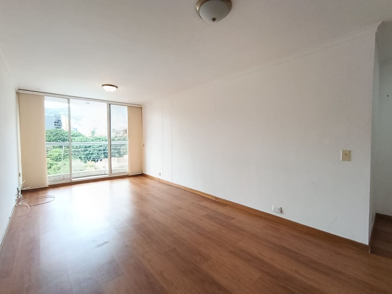 Apartamento en arriendo Antioquia Medellín Urbanizacion El Futuro 72 m2 Habitaciones 3 Baños 2 Garajes 1 Precio $3900000