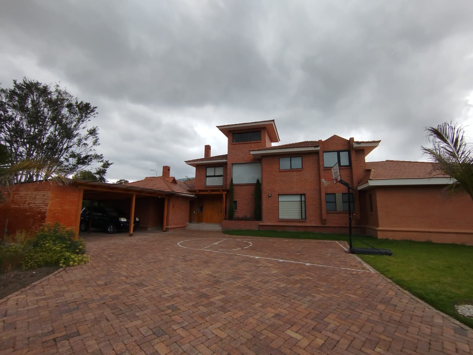 Casa en arriendo Cundinamarca Bogotá Casa Blanca 785 m2 Habitaciones 5 Baños 7 Garajes 0 Precio $25000000